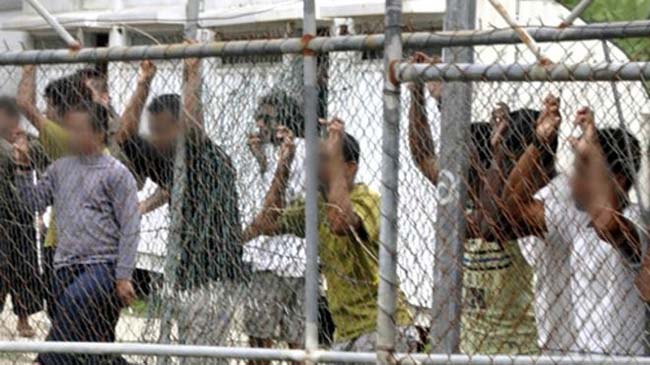 دولت پاپوآ گينه نو اردوگاه پناهجويان عازم استراليا را تعطيل ميکند 